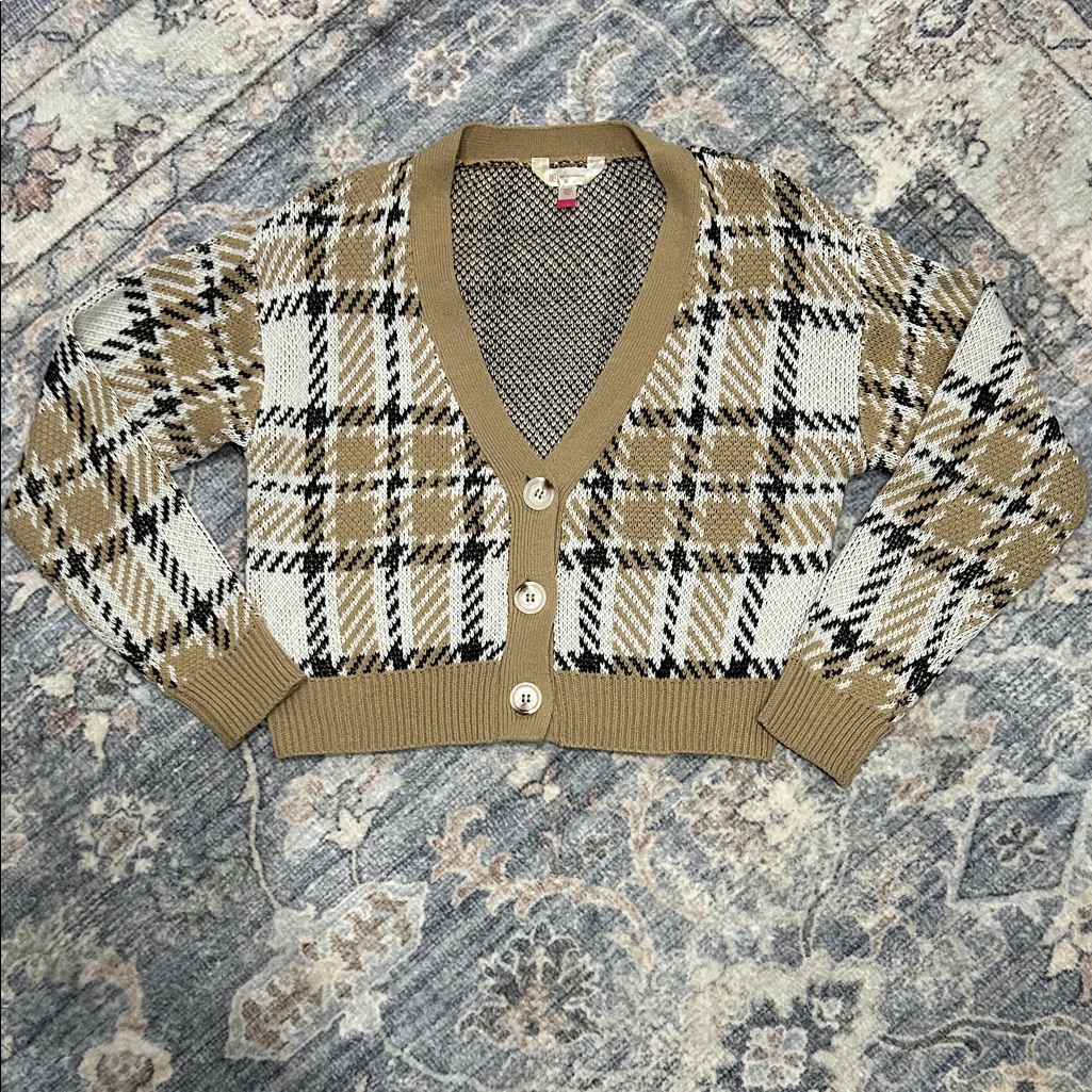 No Boundaries Tan And White Plaid Cardigan